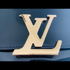 LV Vernise Louise Clutch black 100% authentic